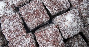 Easy Lamingtons